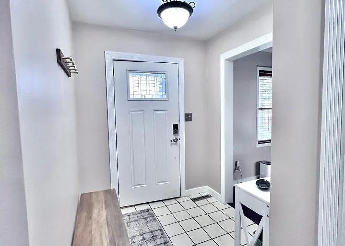 Ferienhaus Family & Work-friendly 3bd W Fire Pit - U Of I 1m *
