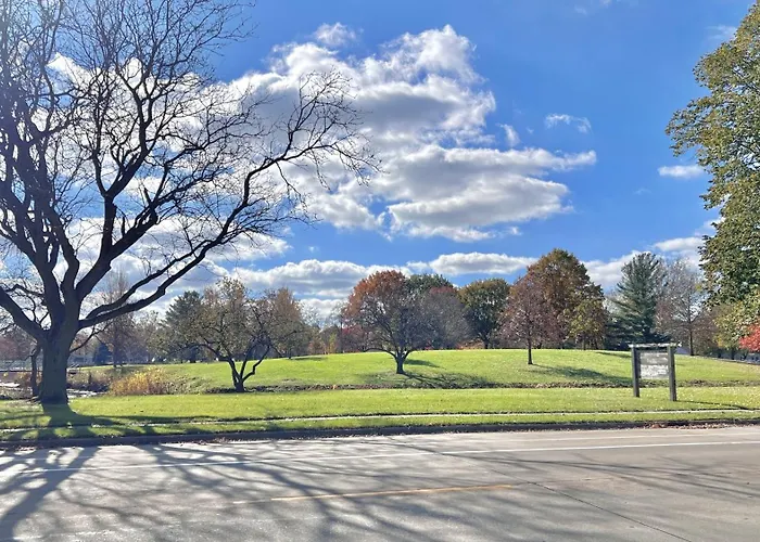 Ferienhaus Family & Work-friendly 3bd W Fire Pit - U Of I 1m