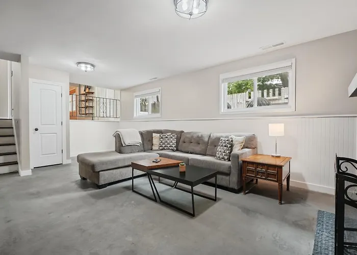Ferienhaus Family & Work-friendly 3bd W Fire Pit - U Of I 1m *