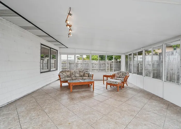 Ferienhaus Family & Work-friendly 3bd W Fire Pit - U Of I 1m Champaign