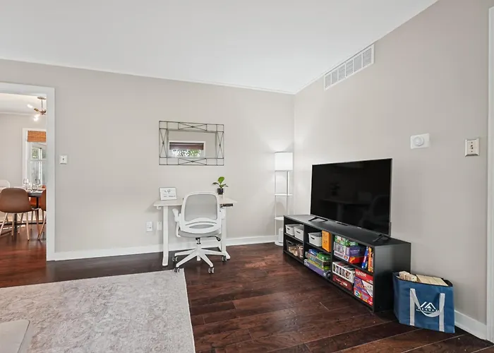 Ferienhaus Family & Work-friendly 3bd W Fire Pit - U Of I 1m